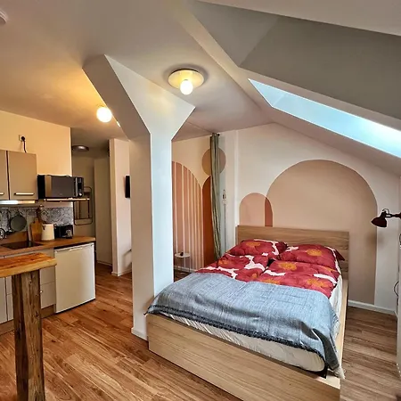 Aparthotel Jaartn Schoenefeld